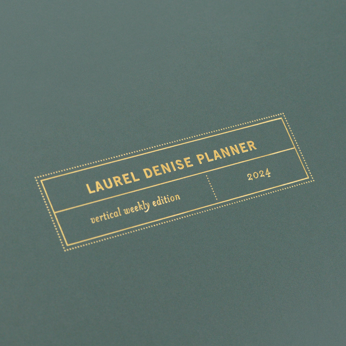 2024 Vertical Weekly Planner, Evergreen