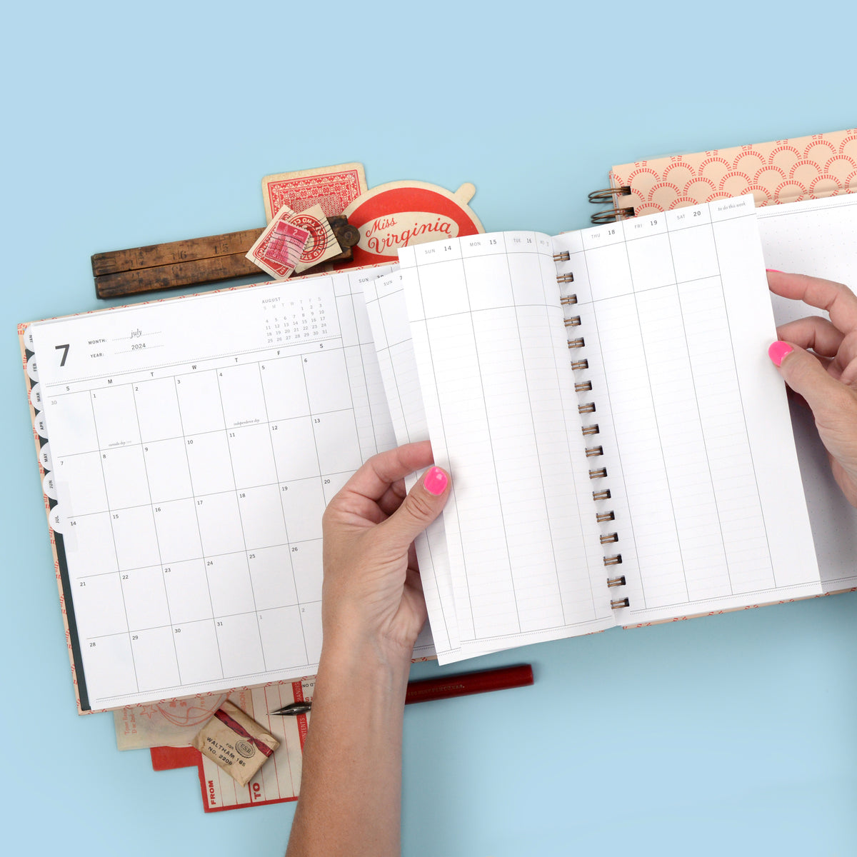 2024 Vertical Weekly Planner, Lollipop