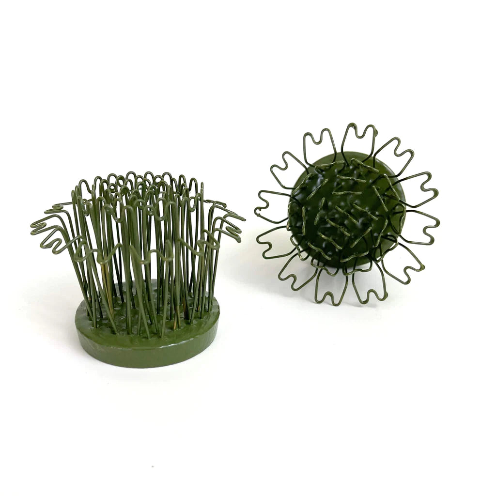 Round Hairpin Flower Frog 2.5"