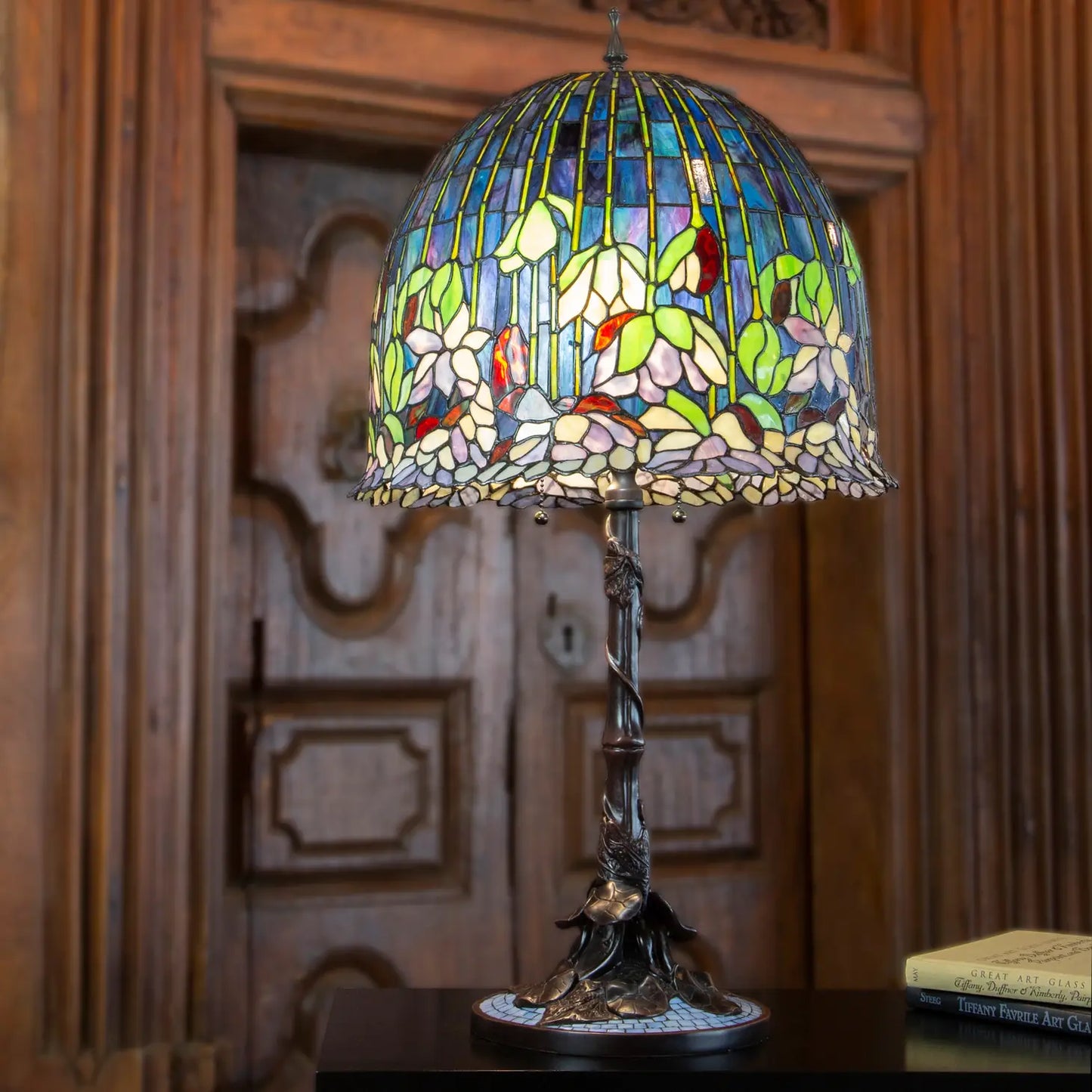 Tiffany lotus flower 20.75 table deals lamp